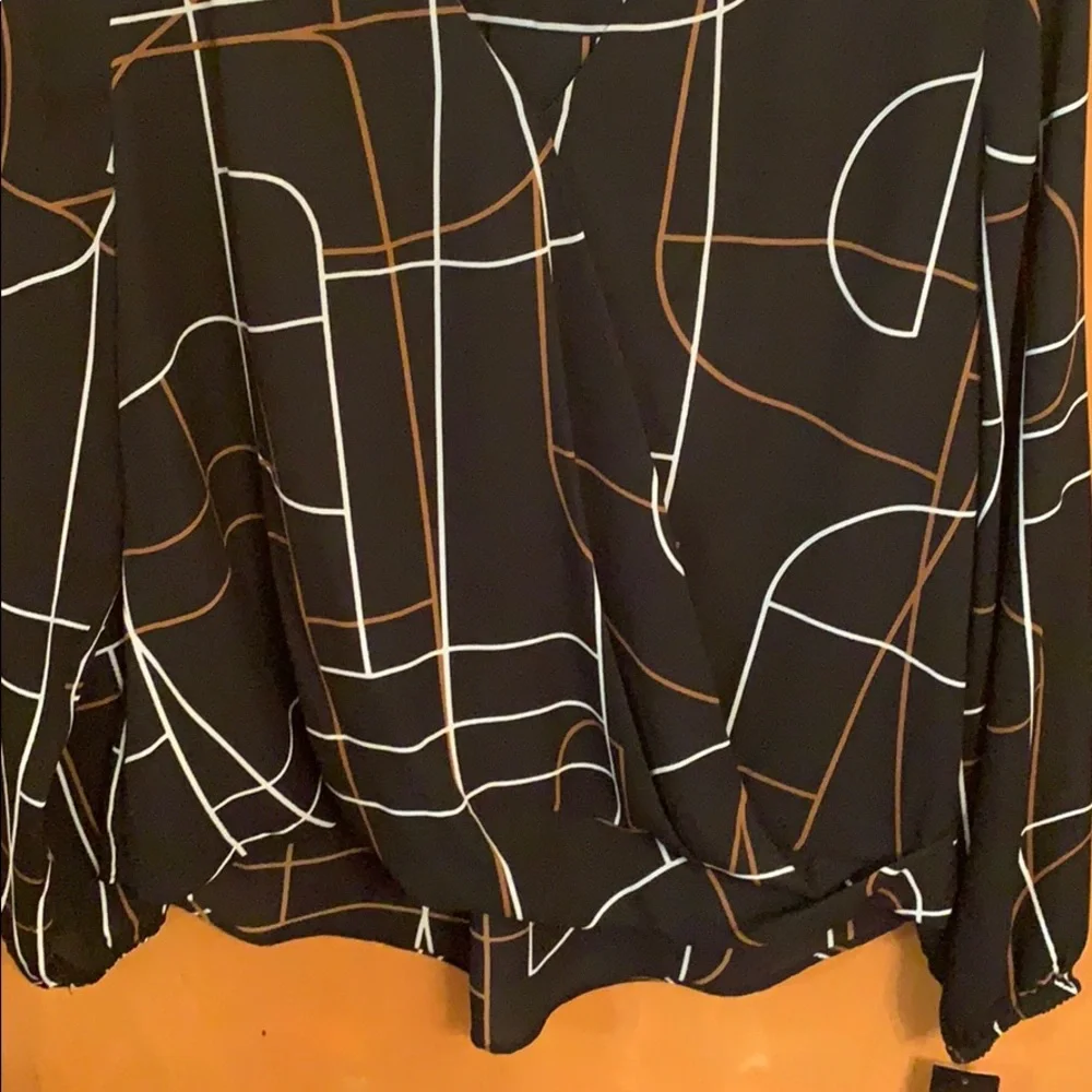 Alfani‎ wrap top - Picture 4 of 7